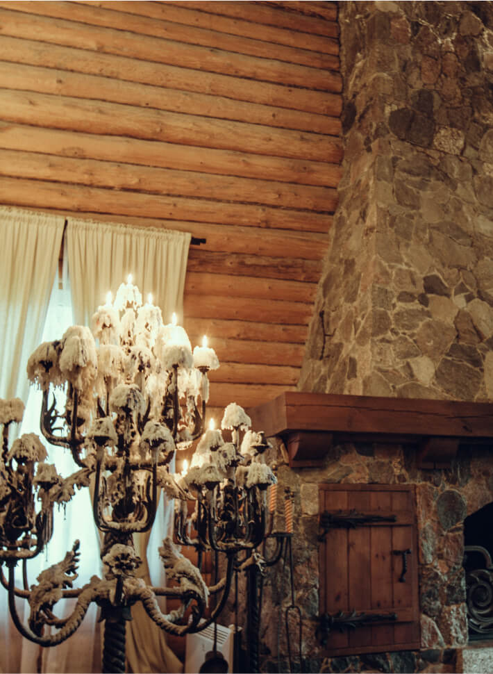 Candle House 9